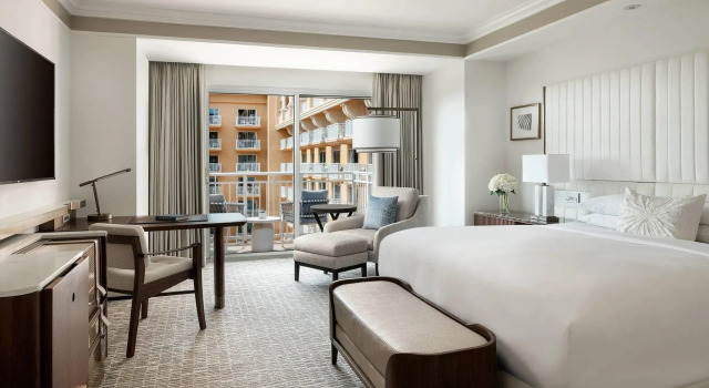 Двухместный номер с видом на территорию отеля The Ritz-Carlton Orlando, Grande Lakes