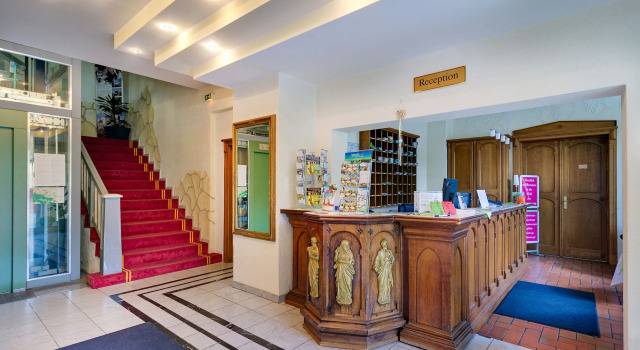 REGIOHOTEL Quedlinburger Hof Quedlinburg, Buchen Sie Hotel Quedlinburg 
