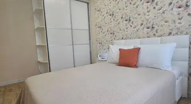 Apartments on 38 Melnikaite Street, building 1, Book Apartment Tyumen 