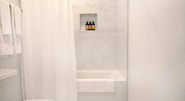 Номер Classic Hollywood Hills Hotel