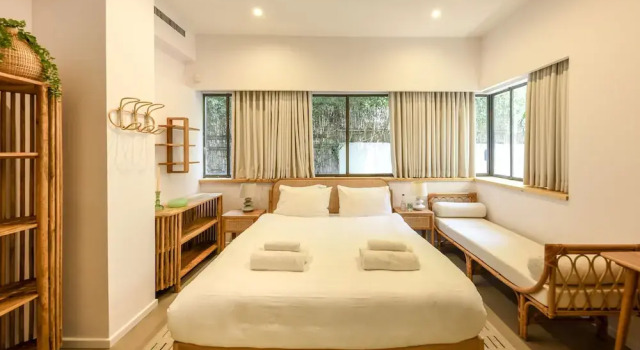 Charming 2BR Apt w a Breathtaking Patio, Buchen Sie Ferienwohnung Tel Aviv Bezirk Tel Aviv