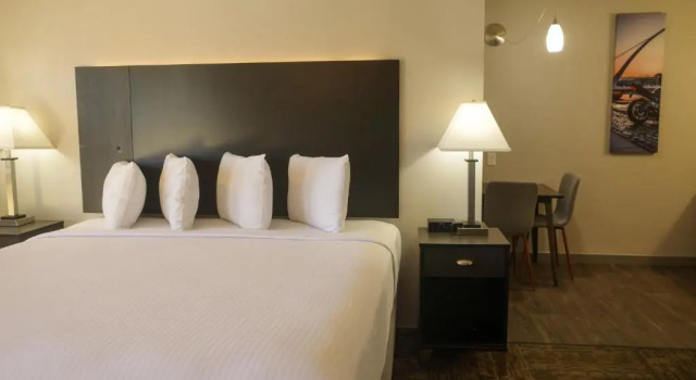 Suite Americana Modern Hotel
