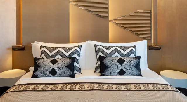Signature Suite Paragraph Freedom Square, A Luxury Collection Hotel, Tbilisi
