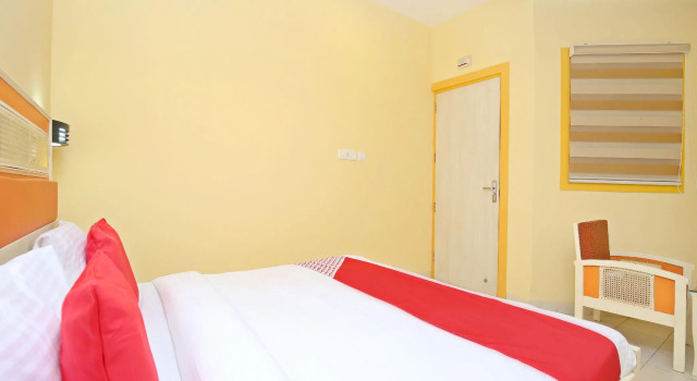 Люкс Standard OYO 16949 Hotel Indiano