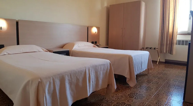Семейный номер Standard Hotel Terme di Castel San Pietro