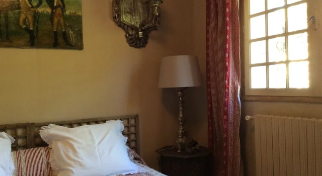 Liste Rouge - Maison d'Hôtes, Rezerwuj Hotel Nimes Gard