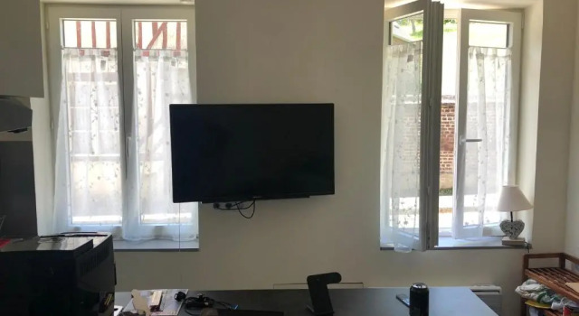 appartement lisieux calme très bien équipé, Забронировать Апартаменты/квартира Лизьё 