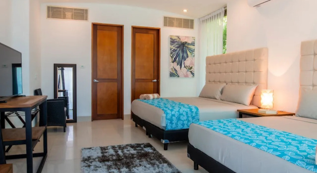Четырёхместный номер Standard Casa Aakal Lagoon Front