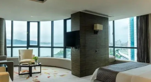 Семейный люкс с 2 комнатами Shantou Haiyi Panorama Hotel