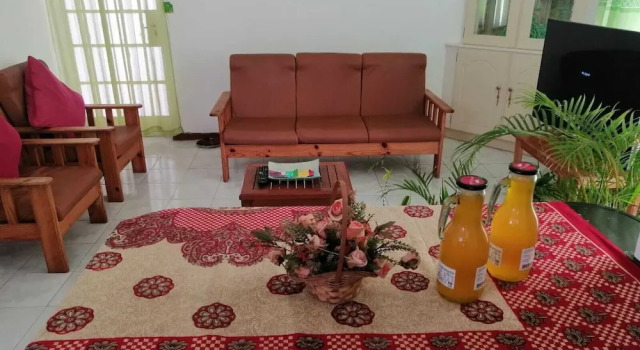 Room in Apartment - Roommate for Rent in Flic en Flac, Rezervovat Apartmán Rivière Noire Mauritius West Coast