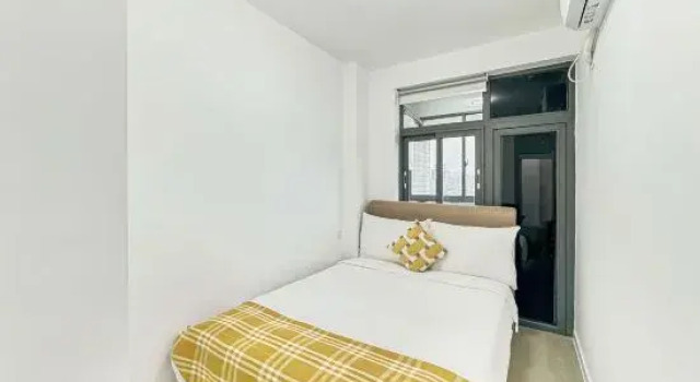Люкс с 3 комнатами с видом на сад Shanghai city center Residence in xujiahui
