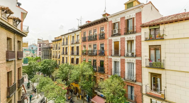 Sweet Inn apartments - Calle de Toledo, Boek Appartement Toledo Madrid, in de buurt van Edificio Grassy