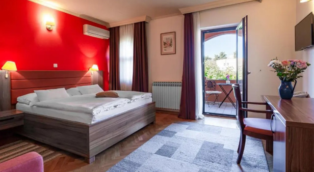 Двухместный номер Comfort Hotel Marinko