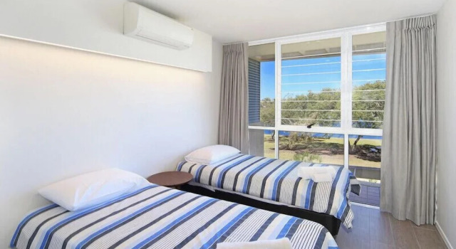 Семейные апартаменты Portsea North Apt 5