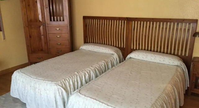 Standard triplă cameră Hotel Xabier