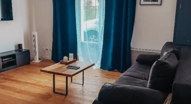 Superbe T2 avec cours, Rezerwuj Apartament Carmaux Tarn
