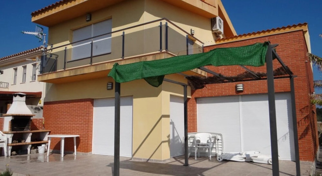 House With 4 Bedrooms in L'ampolla, With Wonderful Mountain View, Encl