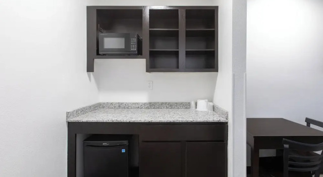 Номер Standard Motel 6-Greenville, SC - I-85 Near Downtown