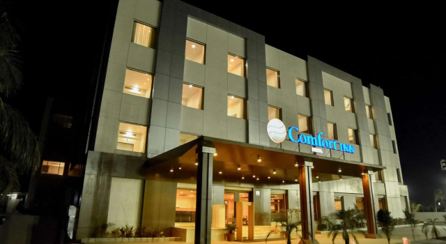 Comfort Inn Donil, Rezerwuj Hotel Hotele w Gujarat ze śniadaniem, Śniadanie