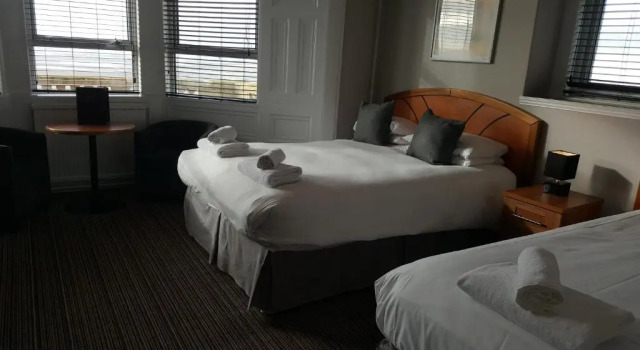 Номер Premier The York Hotel