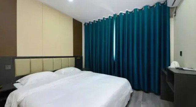 Люкс Deluxe Xiduoduo Hotel (Shanxi People's Hospital)