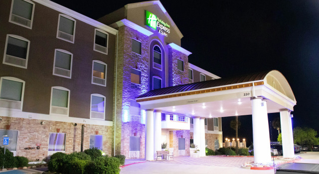 Holiday Inn Express Hotel & Suites Corpus Christi-Portland by IHG, Забронировать Отель Корпус-Кристи штат Техас