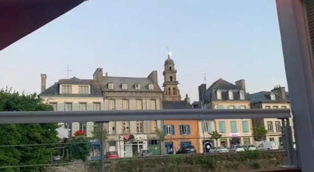 nuit sur le pont 5, Rezerwuj Hotel  