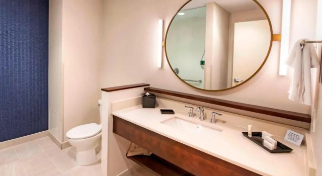 Номер Standard Fairfield Inn & Suites by Marriott Ottawa Airport