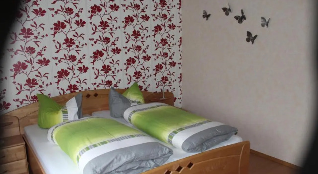 Ferienwohnung Diester Riegelsberg, Забронировать Апартаменты/квартира Вальперсхофен 