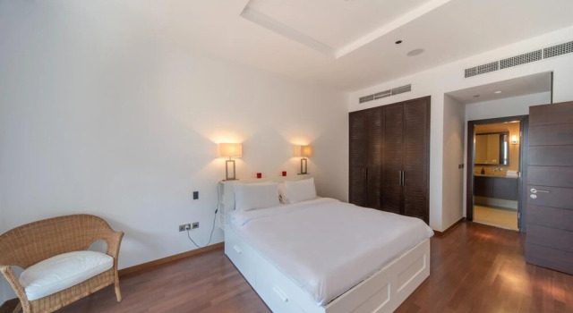 Pvt Beach Andaaz Residence