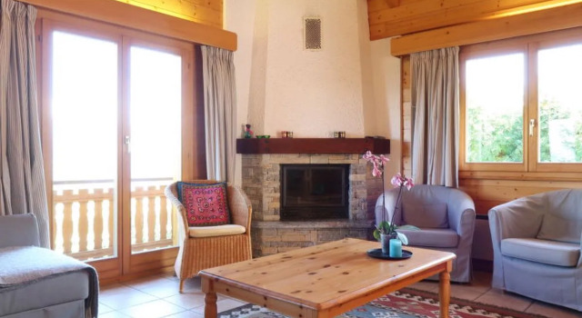Holiday Home Lara Nendaz Station, Rezerwuj Chalet Hotele w 4 Valleys z parkingiem, Parking