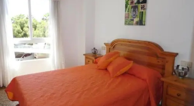 Precious Apartment in Alicante, Playa San Juan, Rezerwuj Apartament Hotele w Nawarra z basenem, Basen