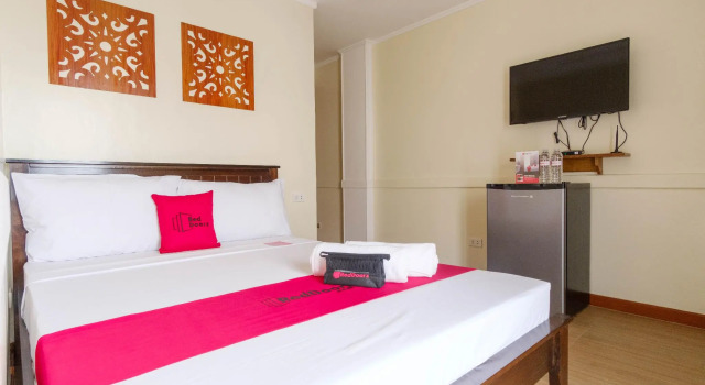 Двухместный номер Standard RedDoorz Plus near Johnson and Johnson Paranaque