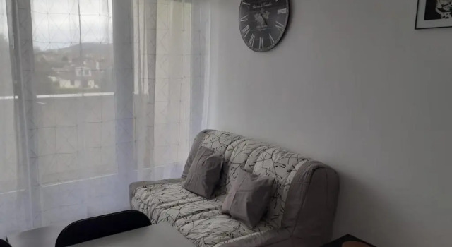 Appartement a 700m de la plage, Забронировать Апартаменты/квартира Кабур 