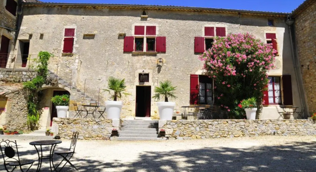 Gîtes du Domaine des Dames, Prenota Hotel Hotel a Alvernia con parcheggio, Parcheggio