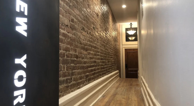 Hamilton Suites