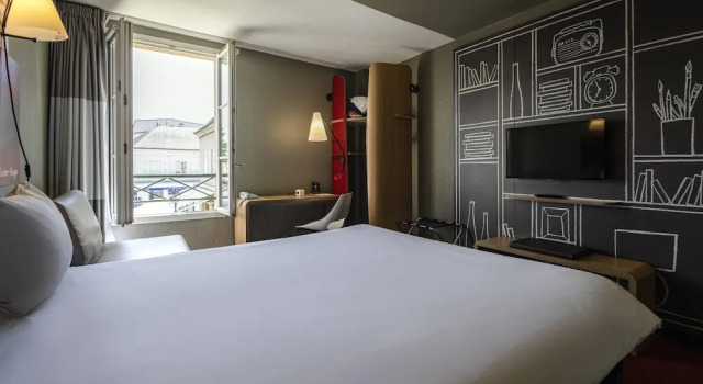 Номер Standard ibis Montargis