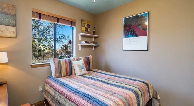 Calle Carmilita, 2 Bedrooms, WiFi, Fenced Yard, Sleeps 4, Varaa Hotelli Santa Fe New Mexico
