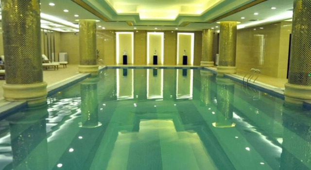 Days Hotel & Suites Dianya Chongqing, Prenota Hotel Hotel a Chongqing con piscina, Piscina