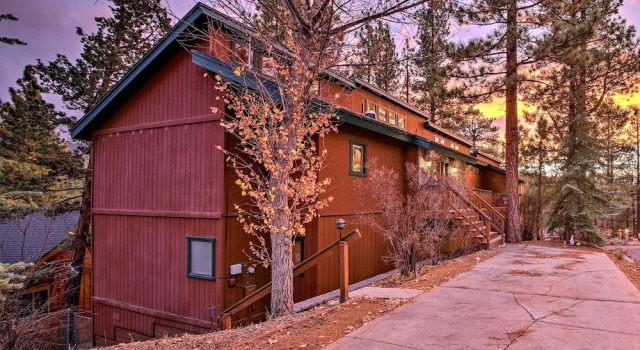 Hike, Ski, Fish: Big Bear Lake Lodge w/ Deck, Rezerwuj Dom wakacyjny Big Bear Lake Stany Zjednoczone