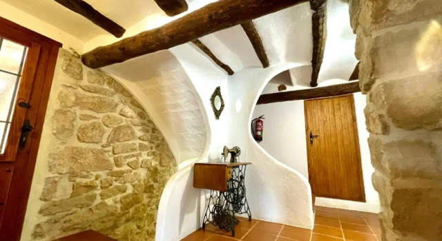 La Casuna de la Una, Book Hotel Hotels in Teruel with a Pool, Swimming Pool