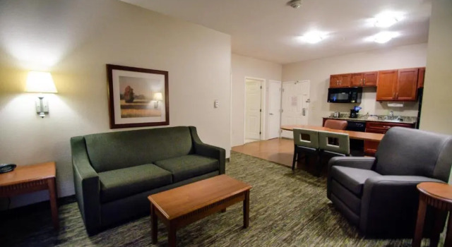 Двухместный люкс c 1 комнатой Candlewood Suites Temple by IHG