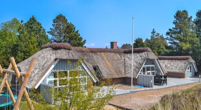 "Herdis" - 3.1km from the sea in Western Jutland, Prenota Hotel Hotel a Danimarca Meridionale con piscina, Piscina