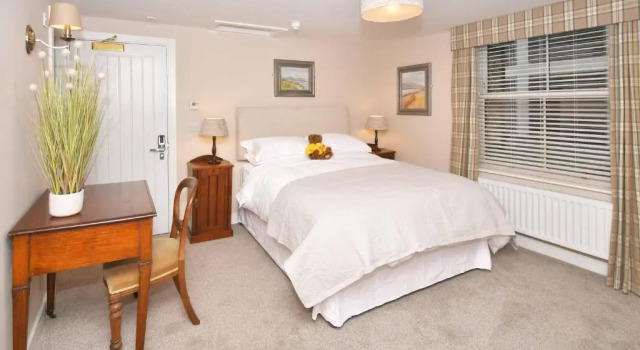 The Royal Oak, Book Hotel Biddulph Staffordshire