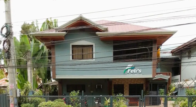 Felli`s Guest House, Buchen Sie Pension Gästehäuser in Bohol, Pension