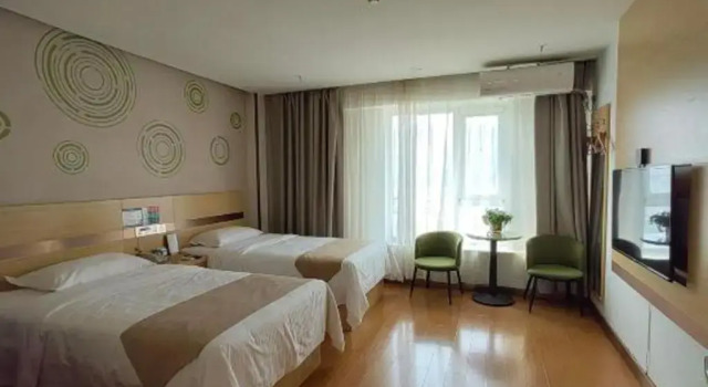 GreenTree Inn Pingdingshan Wanda Plaza Branch, Reserva ahora Hotel Hoteles en Henan con aparcamiento, Aparcamiento