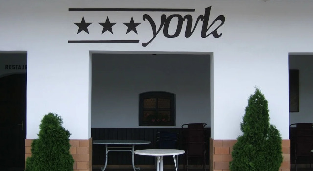 Hotel YORK, Buchen Sie Hotel Pilsen 