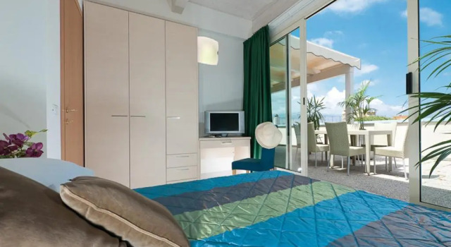 Апартаменты Пентхаус c 1 комнатой Residence Aida