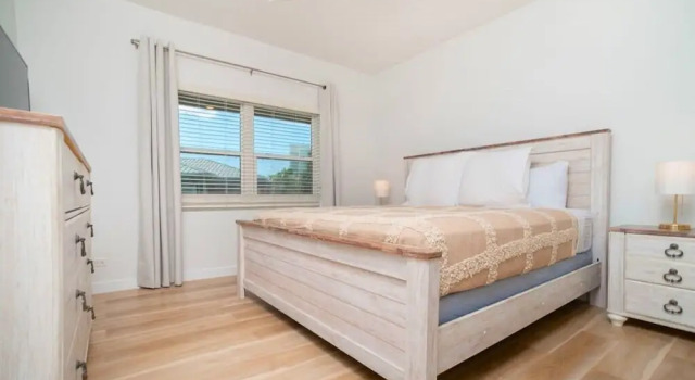 Cayman Luxury Rentals at Tamarind Bay, Prenota Residence George Town Grand Cayman