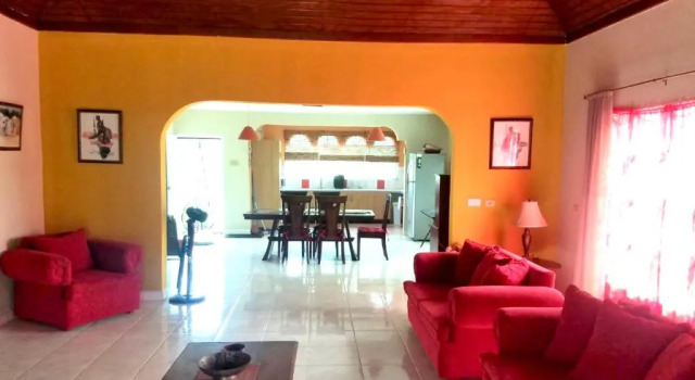 Captivating 3-bed House in Trelawny, Jamaica, Rezervovat Hotel Silver Sands 